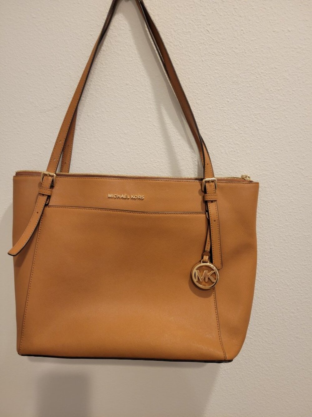 Michael Kors  Voyager Large Tote
